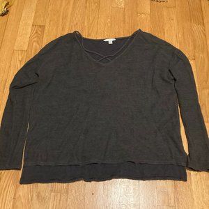 American Eagle Pullover Sweater